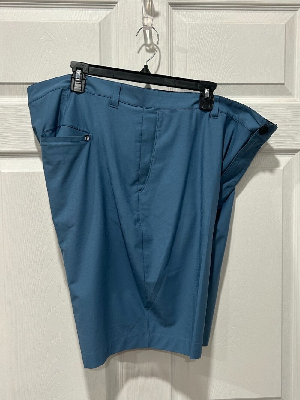 Travis Mathew Men's Blue Shorts Size 42